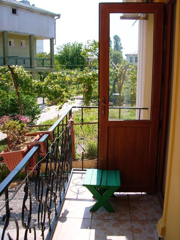 Deluxe Guest House Kvariati Room photo